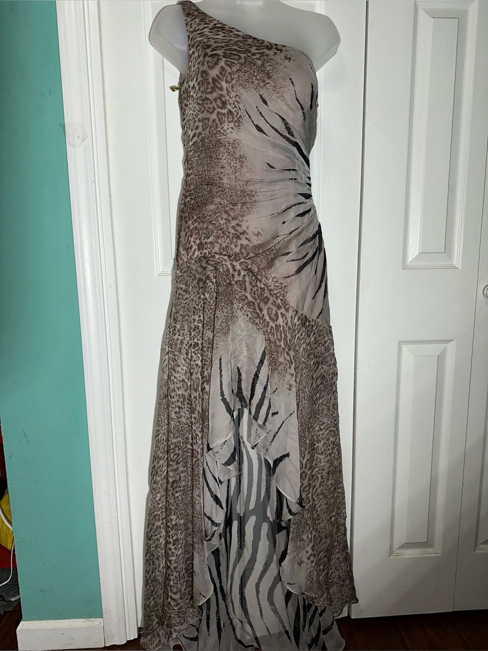 Camille La Vie Animal Print High Low One Shoulder Party Evening Dress Sz 4  AA24